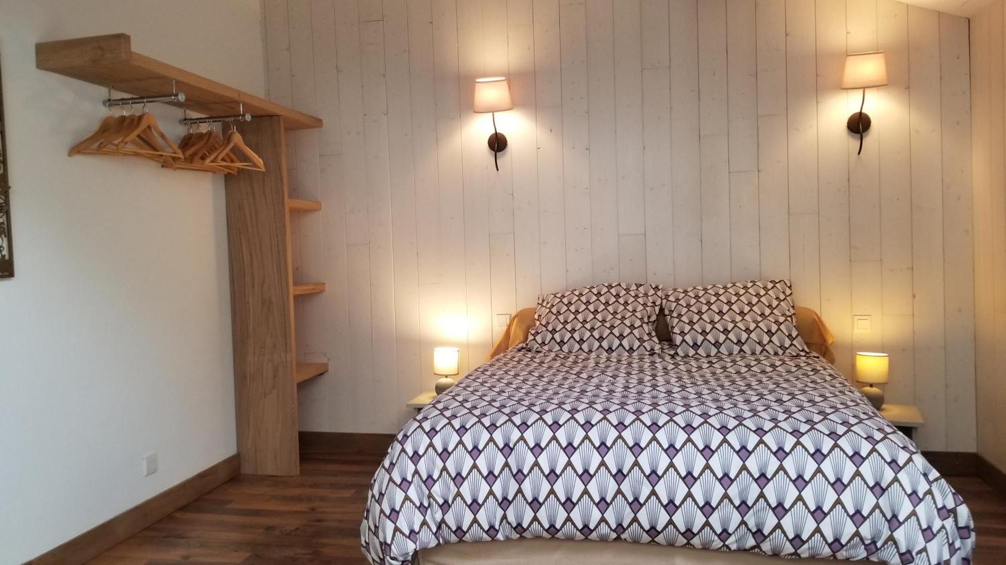 Chambres Et Gite Dans Un Lieu Calme Et Champetre Gourge Les Grippeaux Proche Parthenay エクステリア 写真